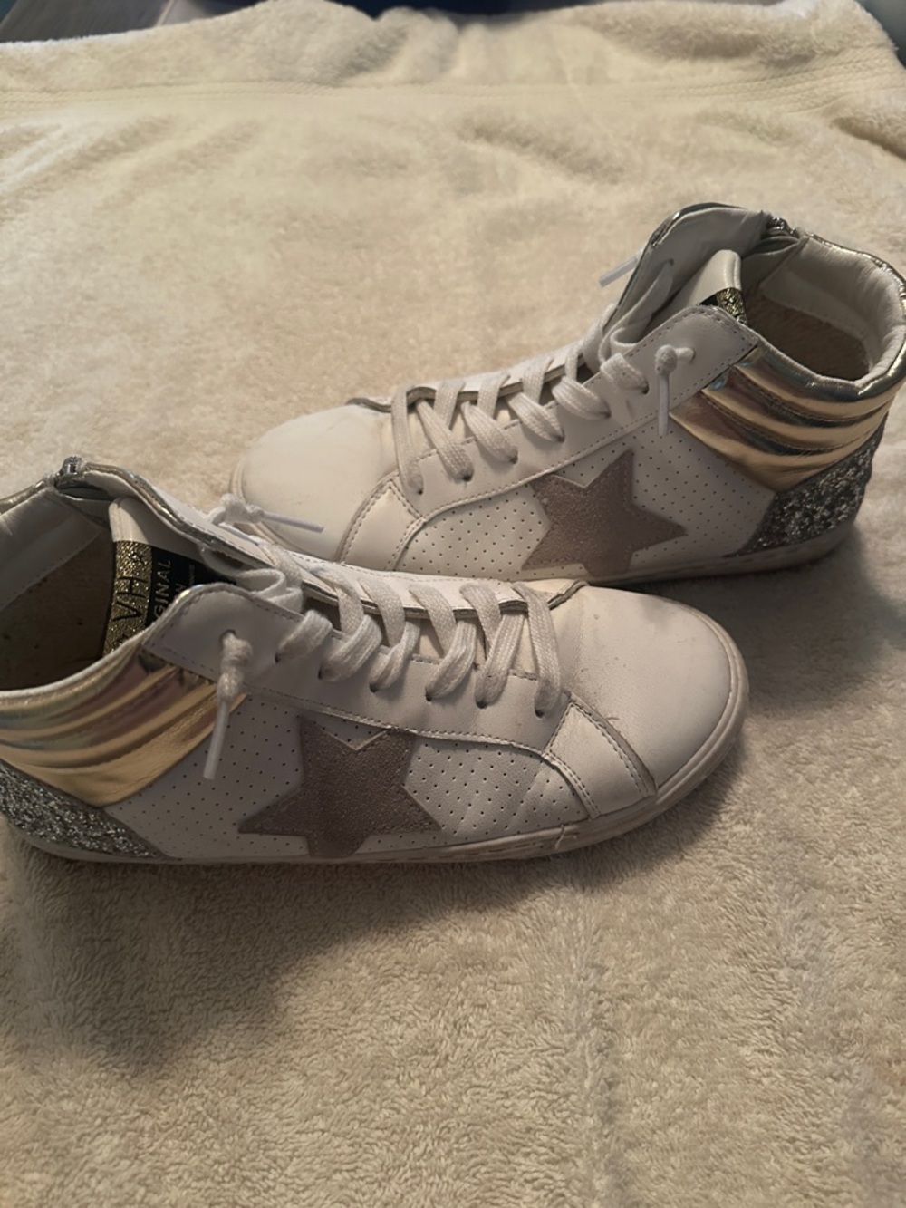 Women’s White High-Top Sneakers with Gold Heel and Silver Glitter